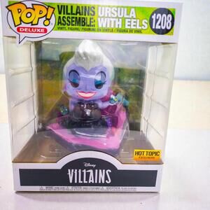 Funko Pop! Disney Villains Ursula with Eels #1208 - NEW IN BOX
